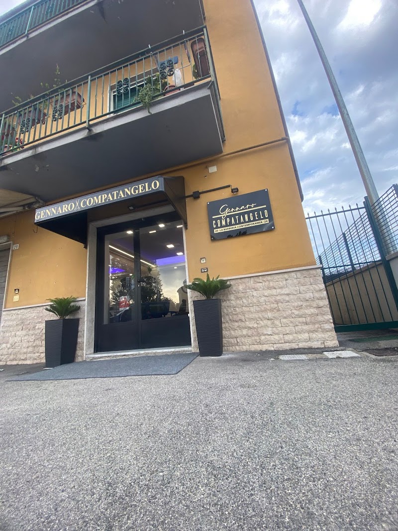Barbiere - Gennaro Compatangelo - La Barberia Contemporanea