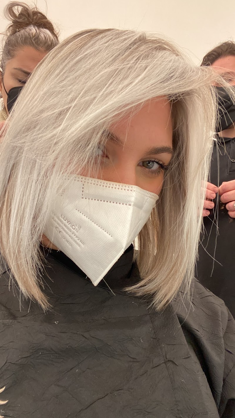 Parrucchiere - Elena Pace Compagnia della Bellezza - parrucchieri Napoli