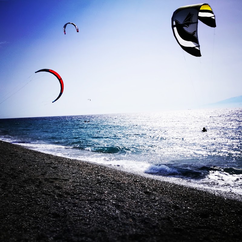 Ristorante - Corsi Kitesurf - NewKiteZone Punta Pellaro Reggio Calabria