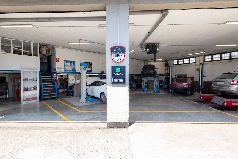 Meccanico - Officina Lanzoni s.n.c. di Daniele Giunta e Luca Bertolaia